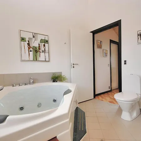 別荘 Eberta - 200m To The Fjord By Interhome